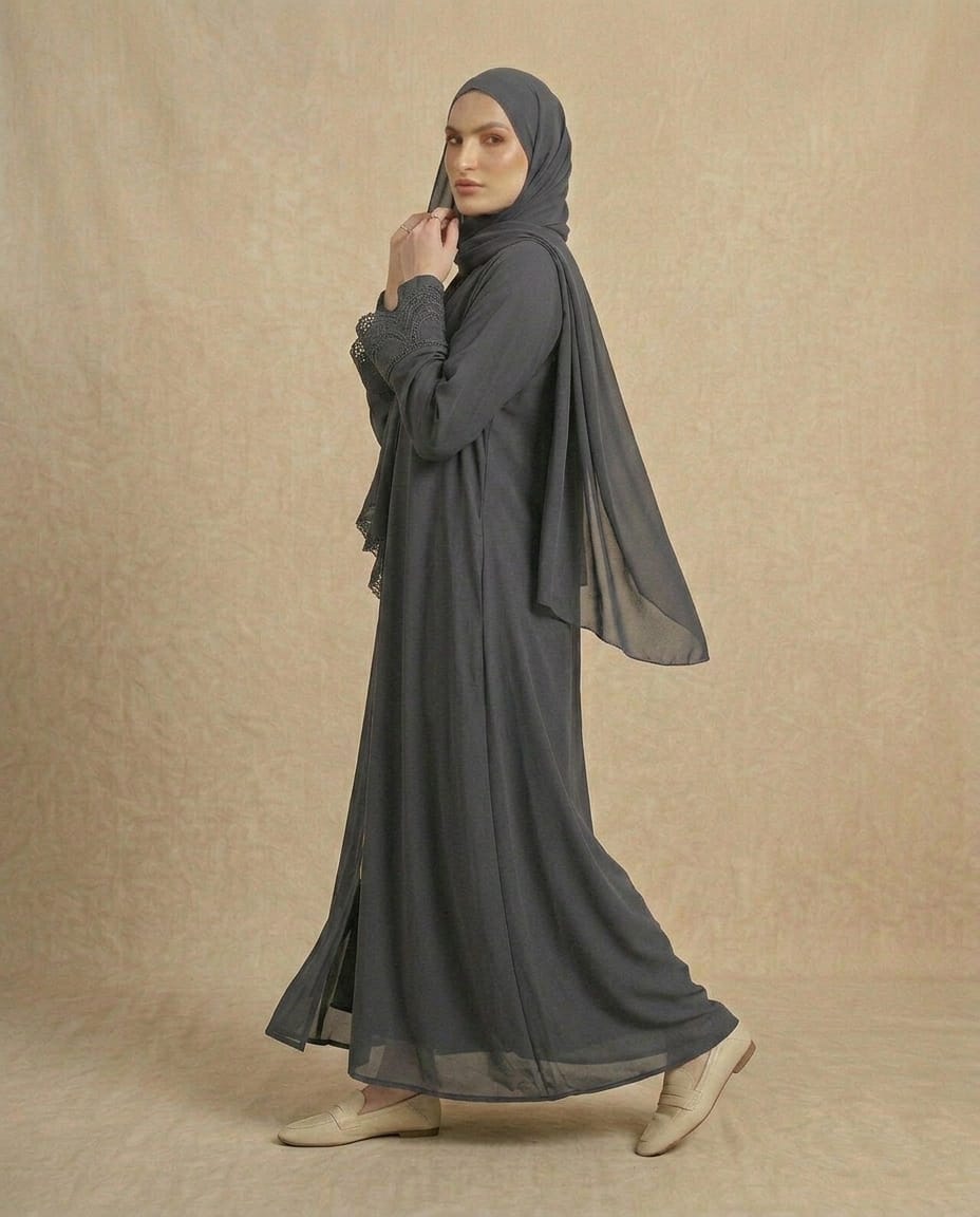 Zümrüt Haki Kendinden Şallı Nakış Detaylı Premium Ferace & Abaya