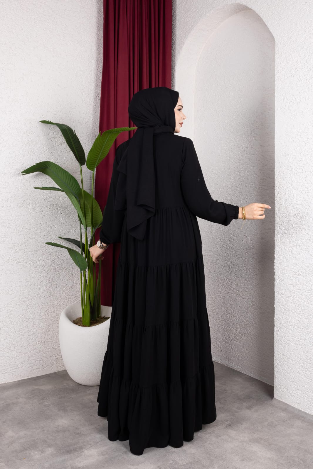 Fırfır Detaylı Modern Elbise / Ferace